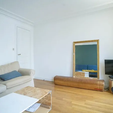 Hostnfly - Splendid Bright Apt And Design Republique Appartement *