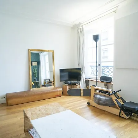 Appartement Hostnfly - Splendid Bright Apt And Design Republique *
